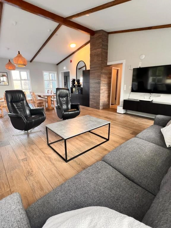 Kot Guesthouse interior